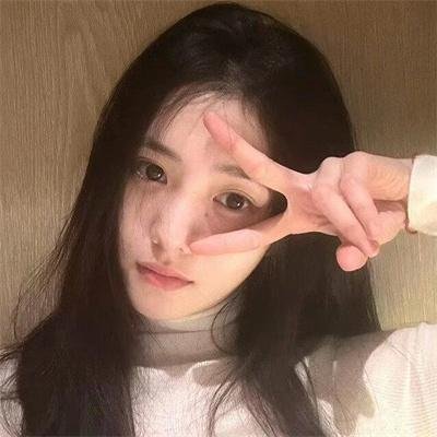 村主任和他的女友